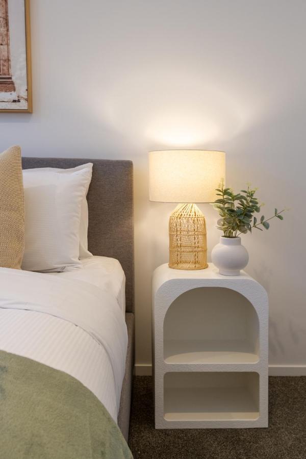 Apartament Central Sunny Perch 2 Bed 1 Bath Christchurch Zewnętrze zdjęcie